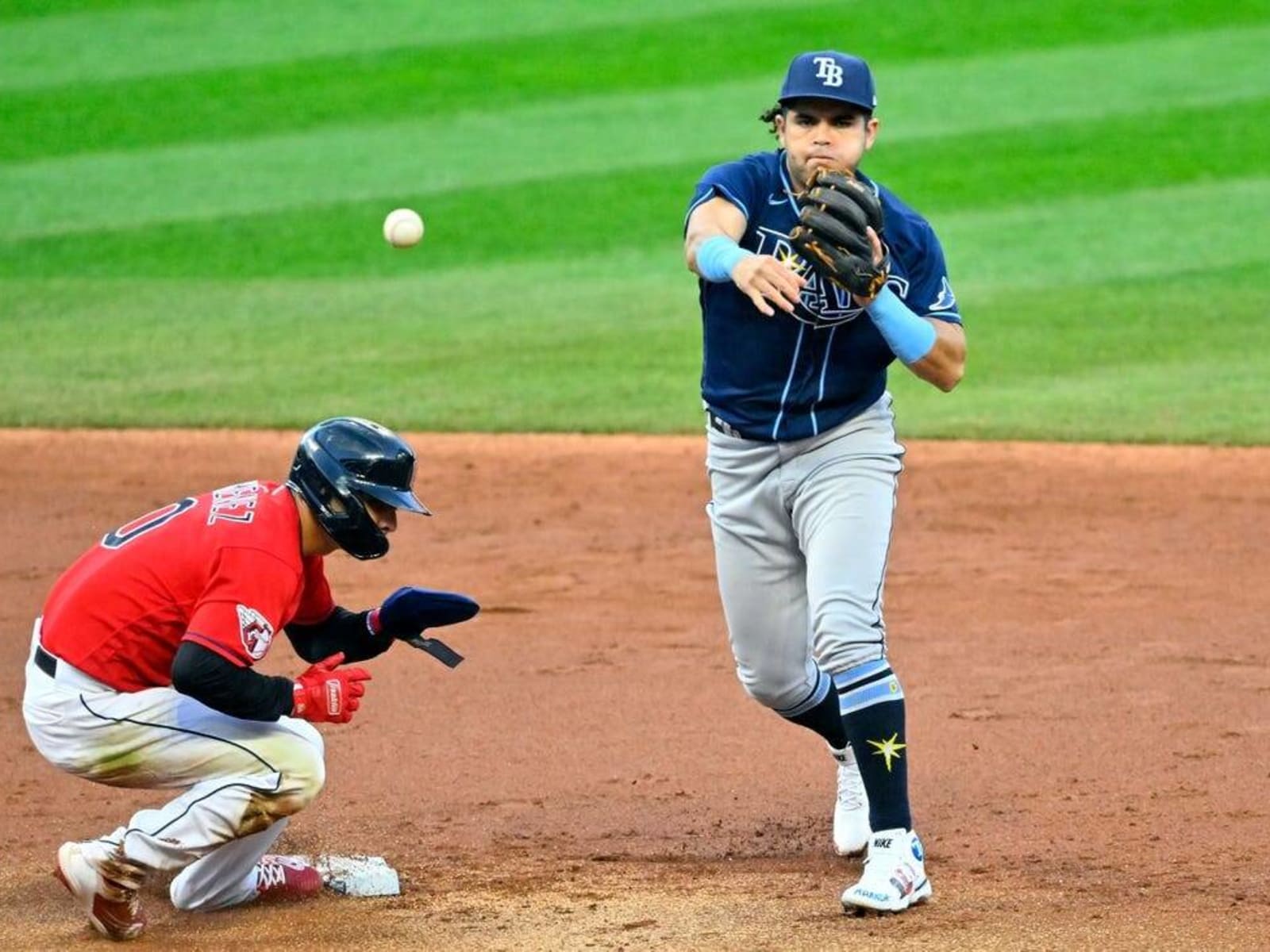 Tampa Bay Rays at Cleveland Guardians Game 1 odds, picks & predictions