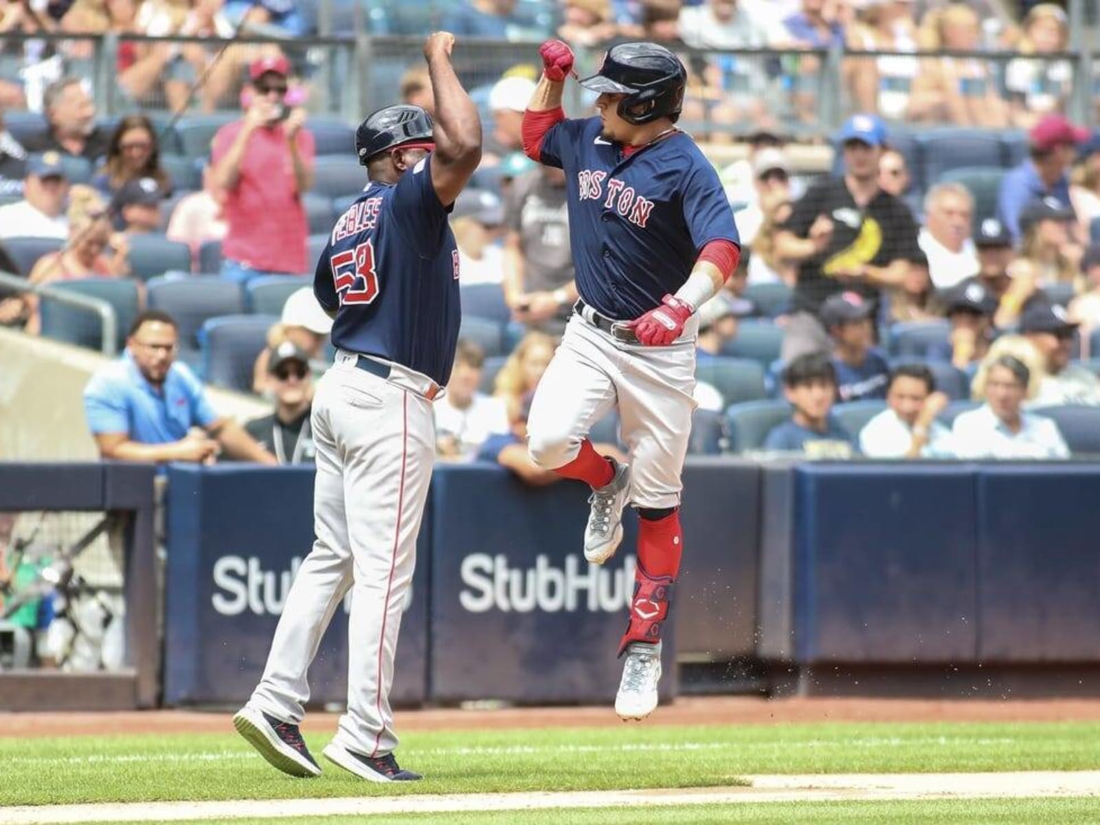 Red Sox rebound with big win over White Sox on Patriots' Day