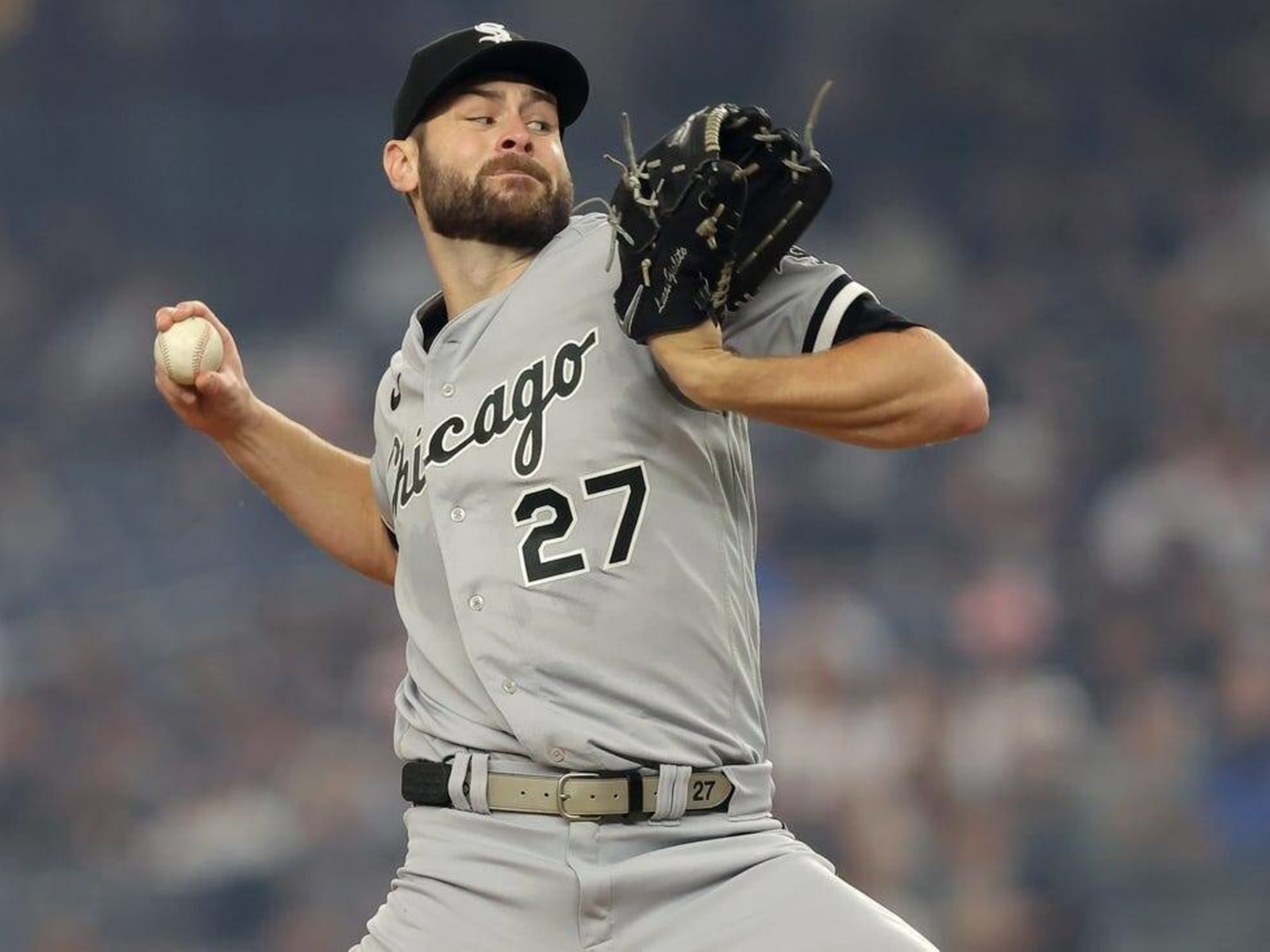 Lucas Giolito, White Sox aim to subdue Marlins