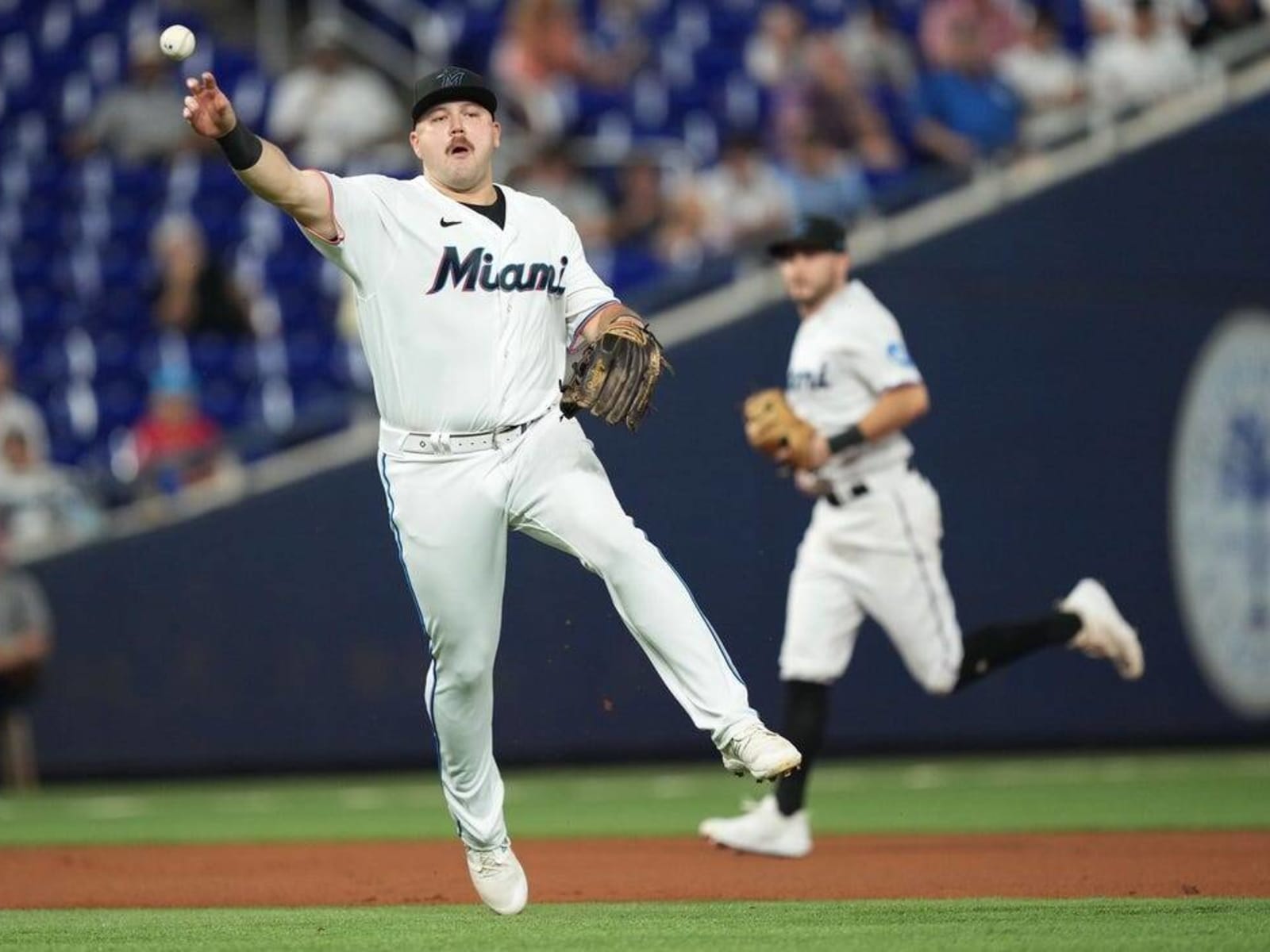 Jake Burger, Marlins walk off Yankees with ninth-inning rally