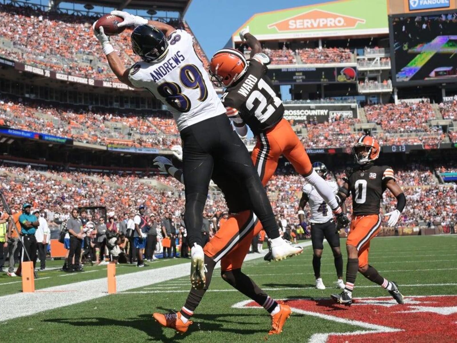 Lamar Jackson accounts for 4 touchdowns in Baltimore's win at Cleveland;  Browns miss Deshaun Watson - The Athletic