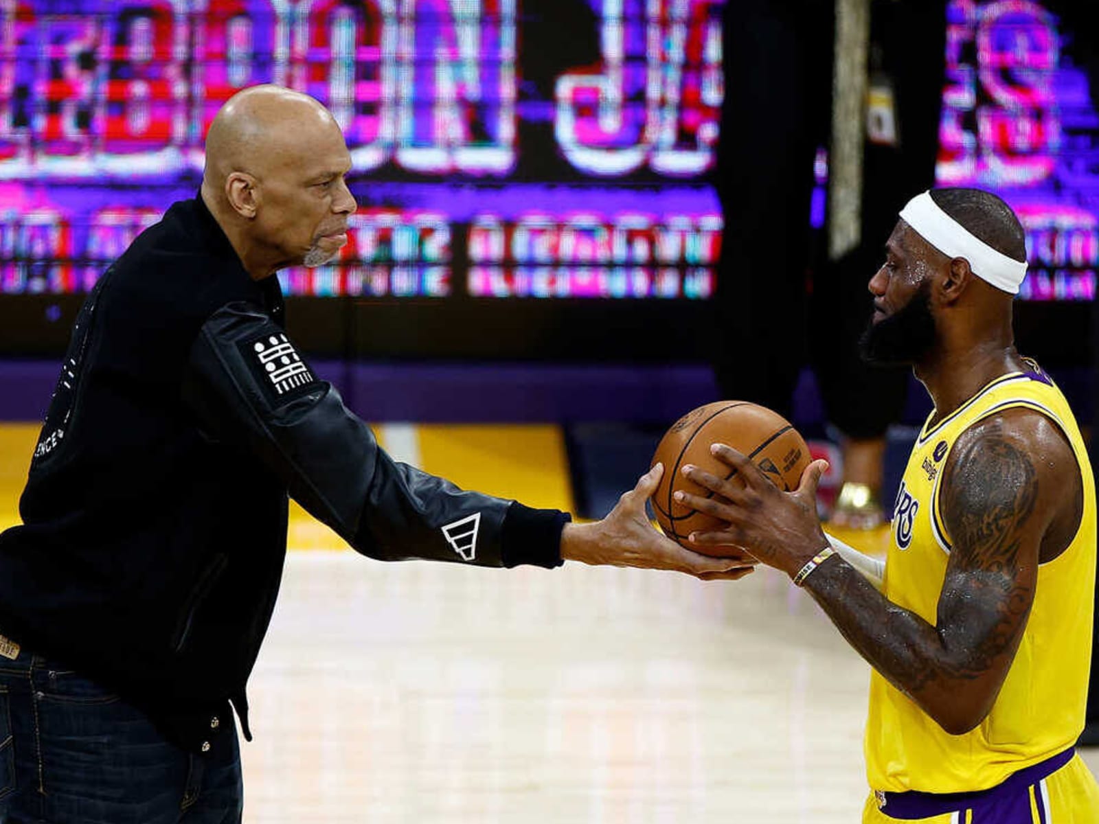 LeBron the brightest star among stars at Lakers home debut