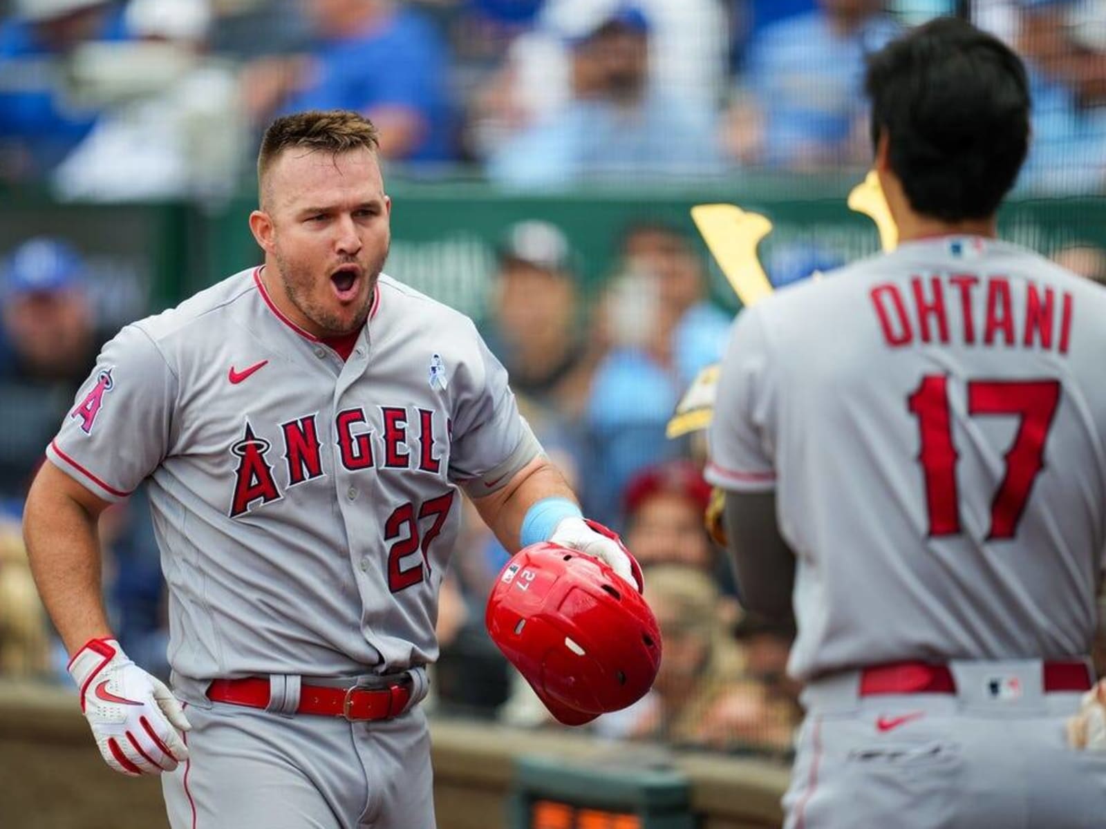 Ohtani, Trout homer to lead Angels past Royals 5-2