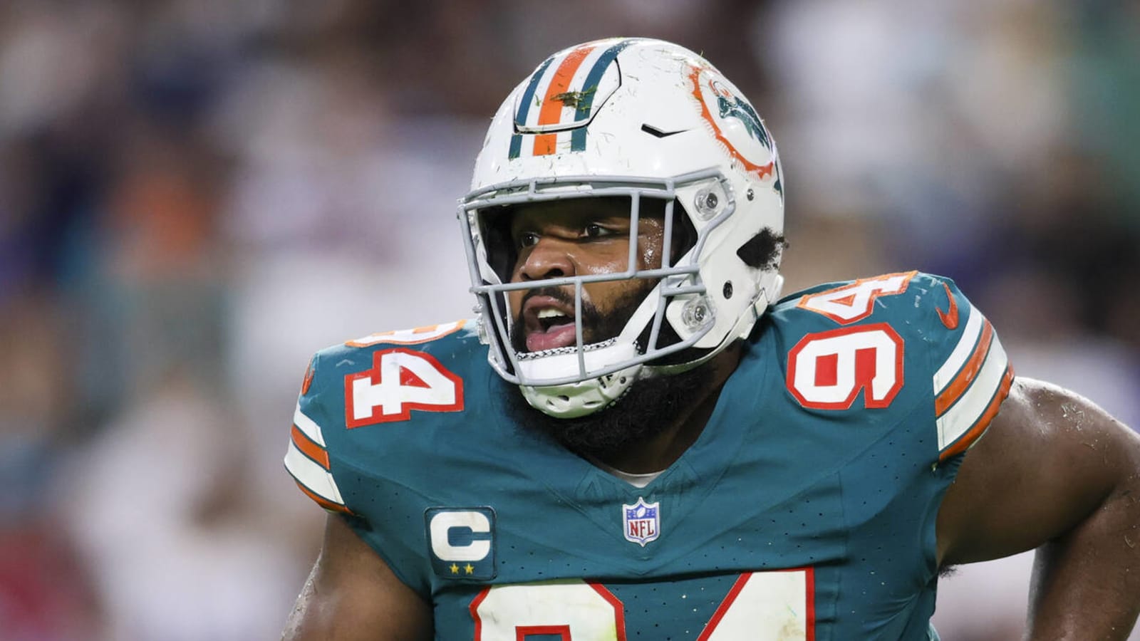 Dolphins offered Wilkins big contract, still open to a deal