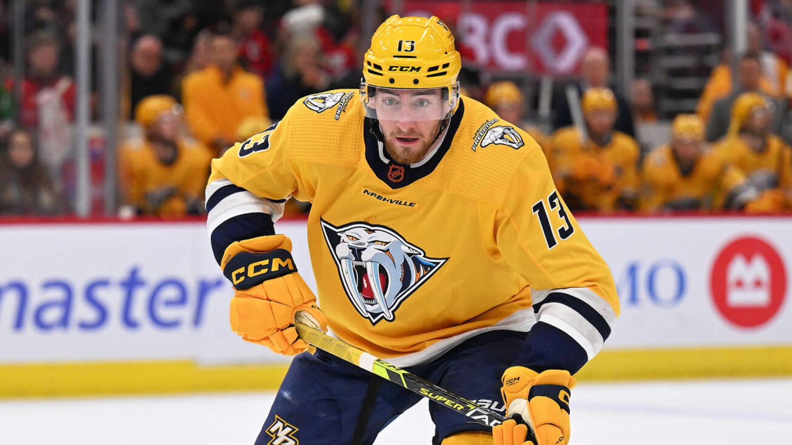 Avalanche acquire hard-hitting forward from Predators