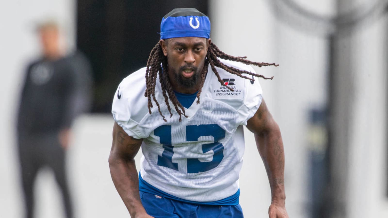 Colts GM has high praise for returning receiving corps