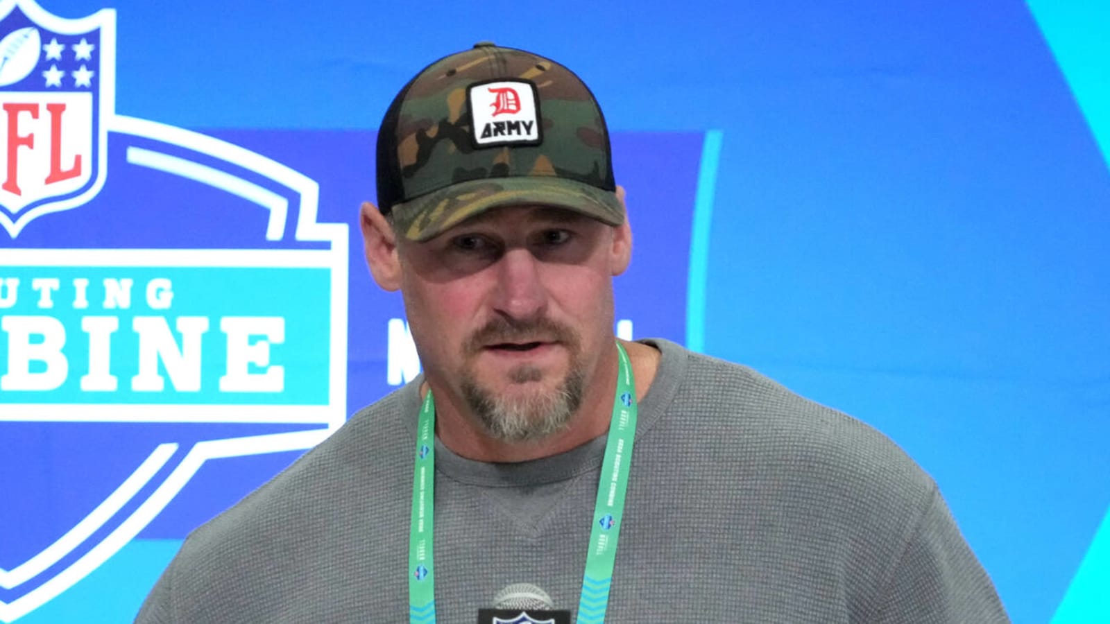 Dan Campbell lauds new Lions coach: 'Best d-line coach in the league'