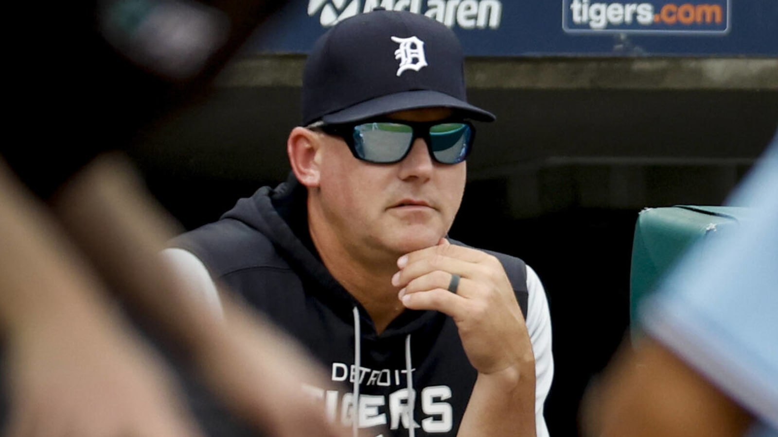 A.J. Hinch rips Tigers after having to use three position players to pitch in loss