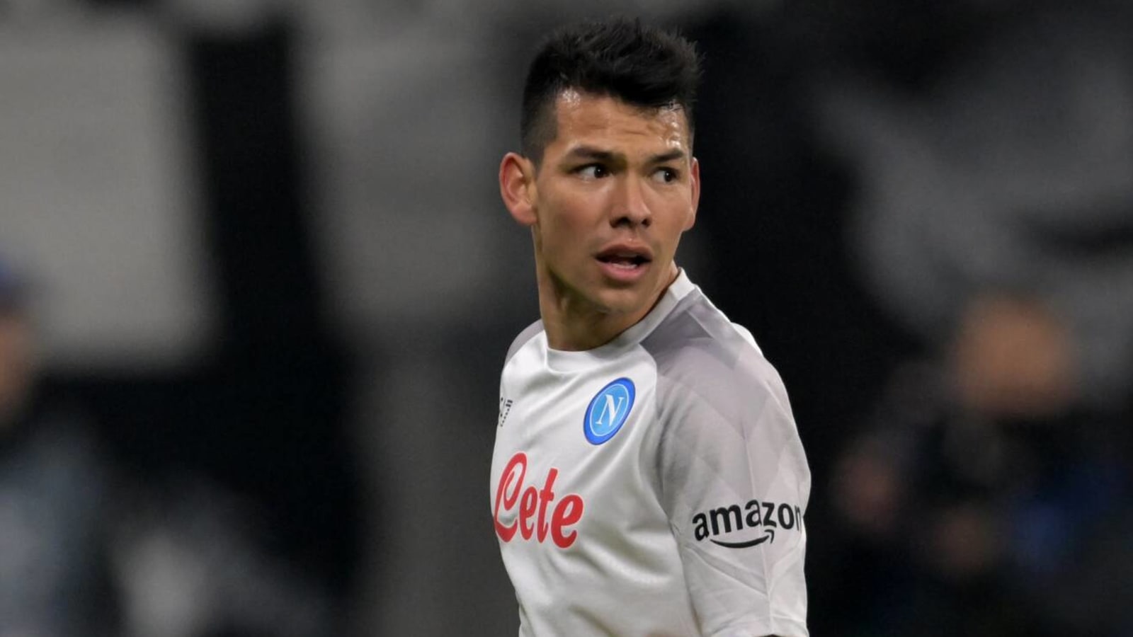 Chelsea offered Napoli winger who has one year left on his contract