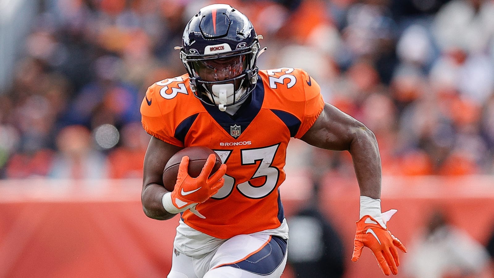 Broncos RBs Javonte Williams, Samaje Perine competing for one spot?