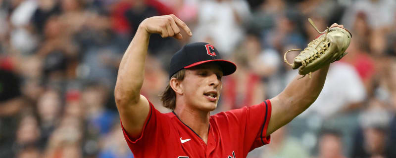 WATCH: Ump Checks Cleveland Pitcher Karinchak's Hair for Sticky Stuff -  Fastball