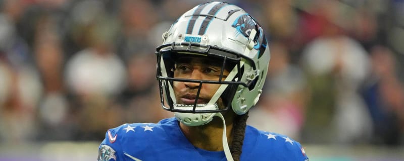 Chiefs interested in Gilmore, Jones, Valdes-Scantling