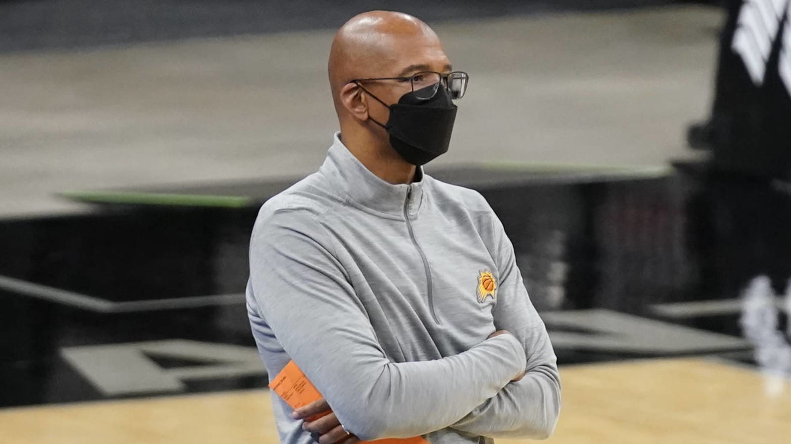 Ex-Suns exec criticizes Monty Williams' visit to Bucks locker room