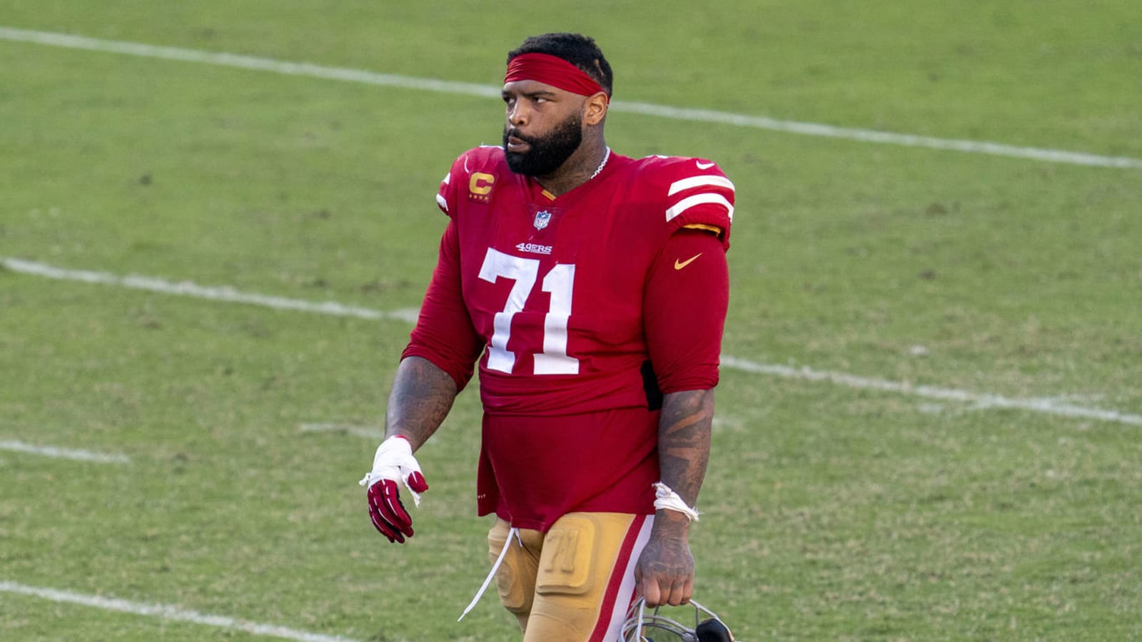 Trent Williams hints at re-signing with 49ers in free agency