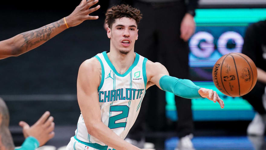 lamelo ball signed