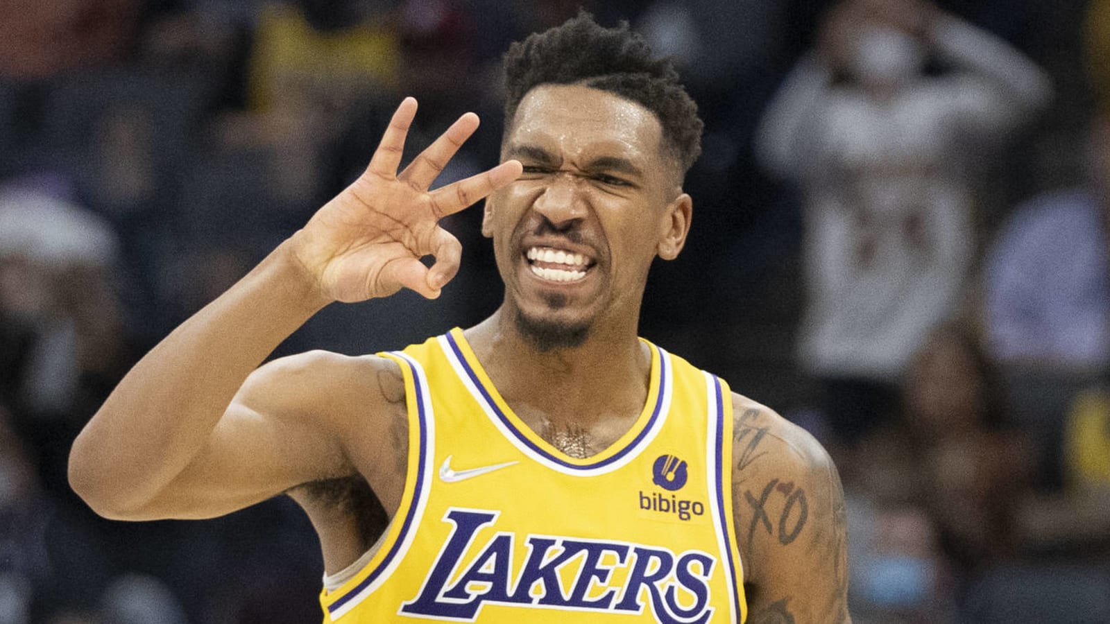 Lakers guard reveals unique way Nick Young has inspired him