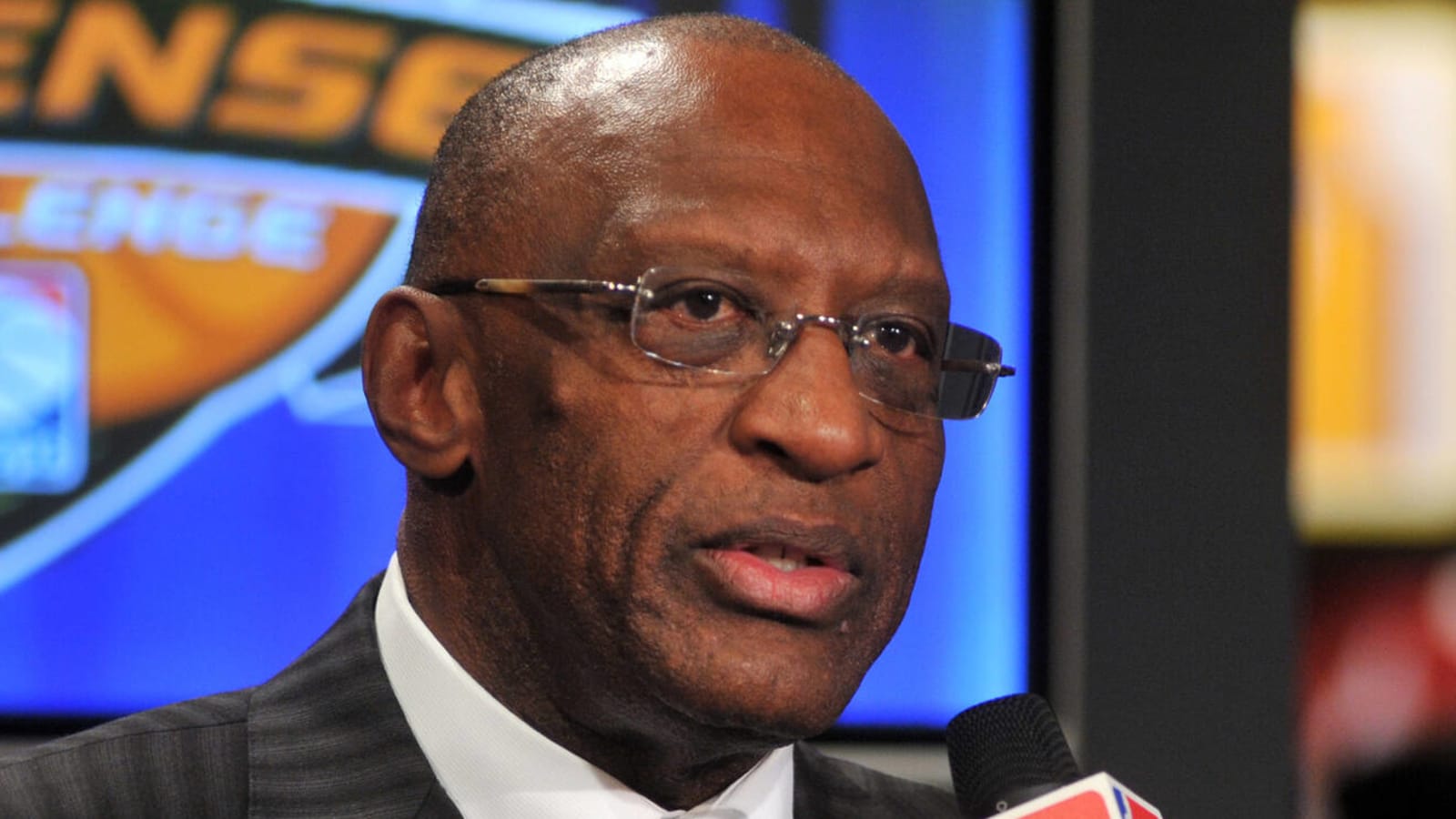 Hall of Famer Bob Lanier dies at 73