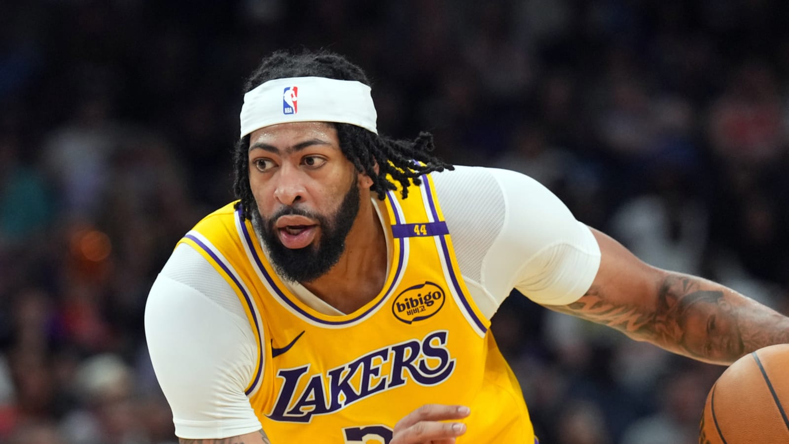 Anthony Davis open to changing his offensive approach