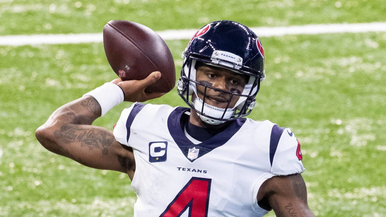 Saints, Vikings eyeing Deshaun Watson