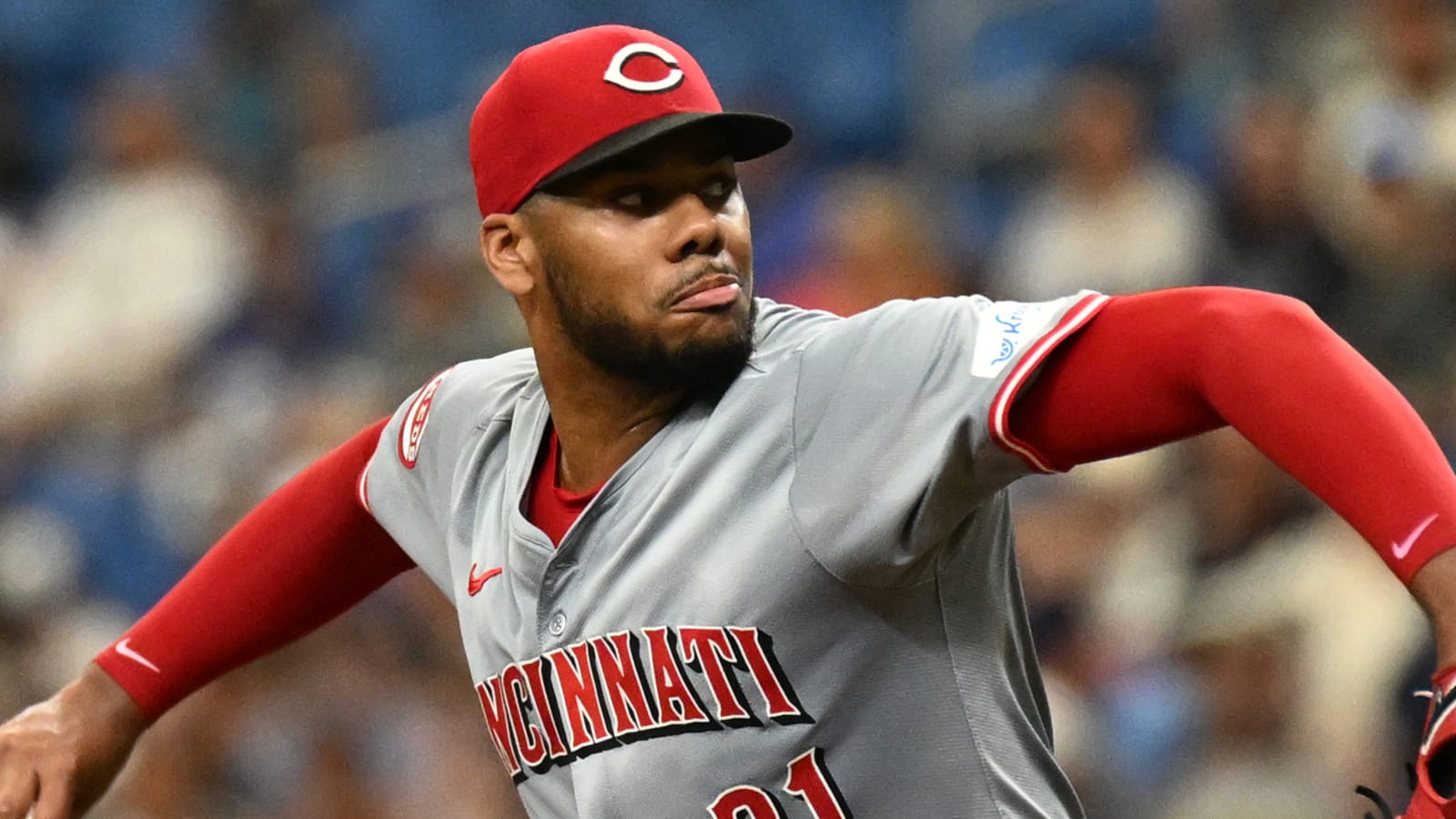 Reds All-Star SP keeps throwing up on the mound
