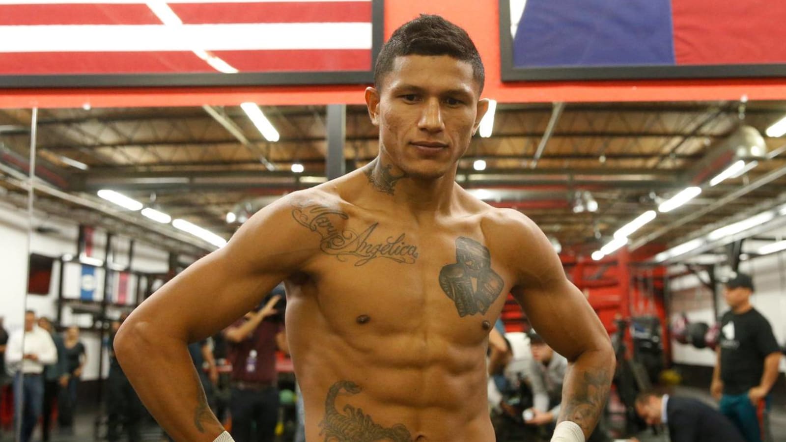 Oscar Valdez sends Miguel Berchelt to hospital with KO