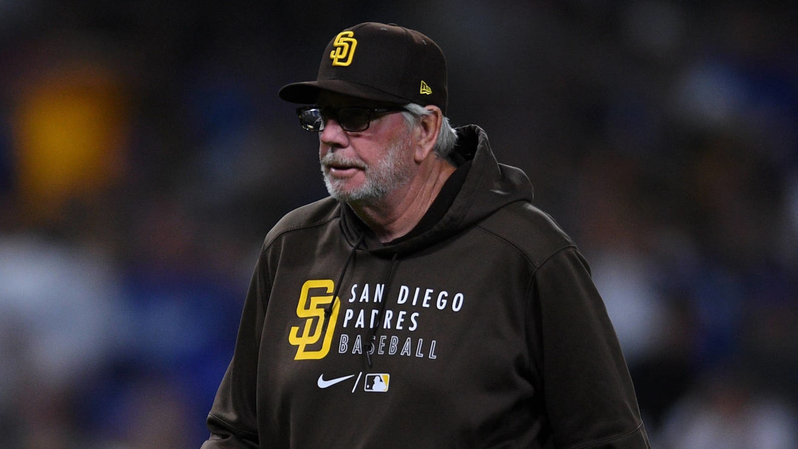 Padres fire pitching coach Larry Rothschild