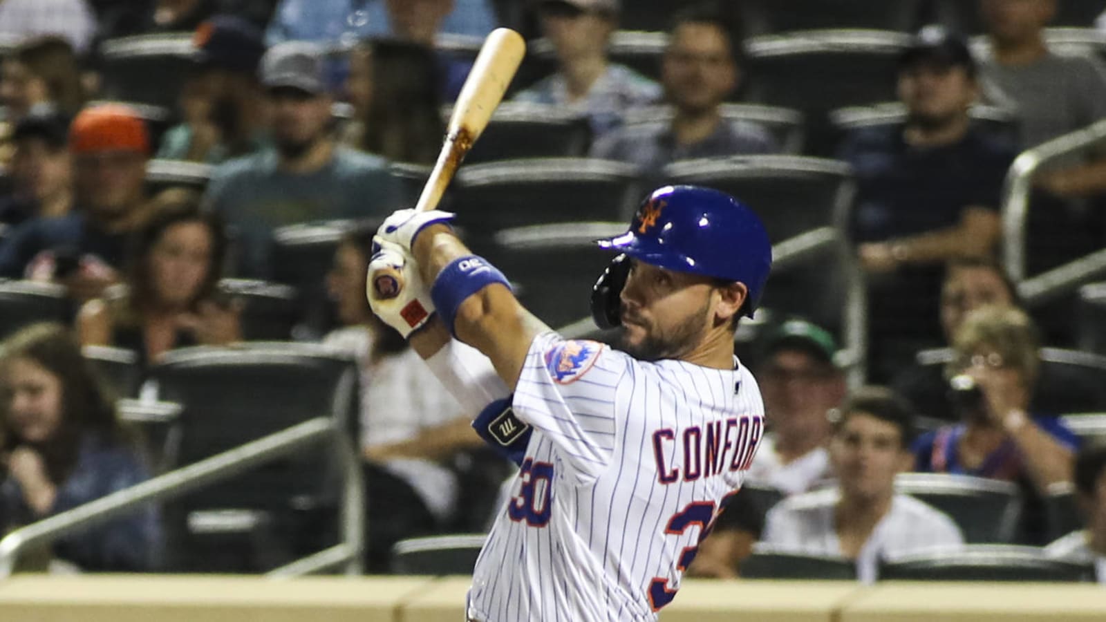 Mets extend qualifying offers to Conforto, Syndergaard