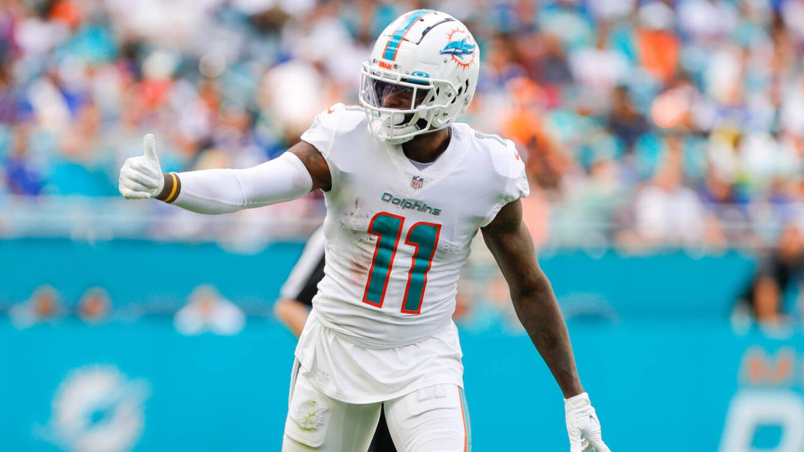 GM: Dolphins expect to keep DeVante Parker