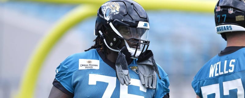 Jaguars place rookie tackle Walker Little on reserve/COVID-19 list - Big  Cat Country