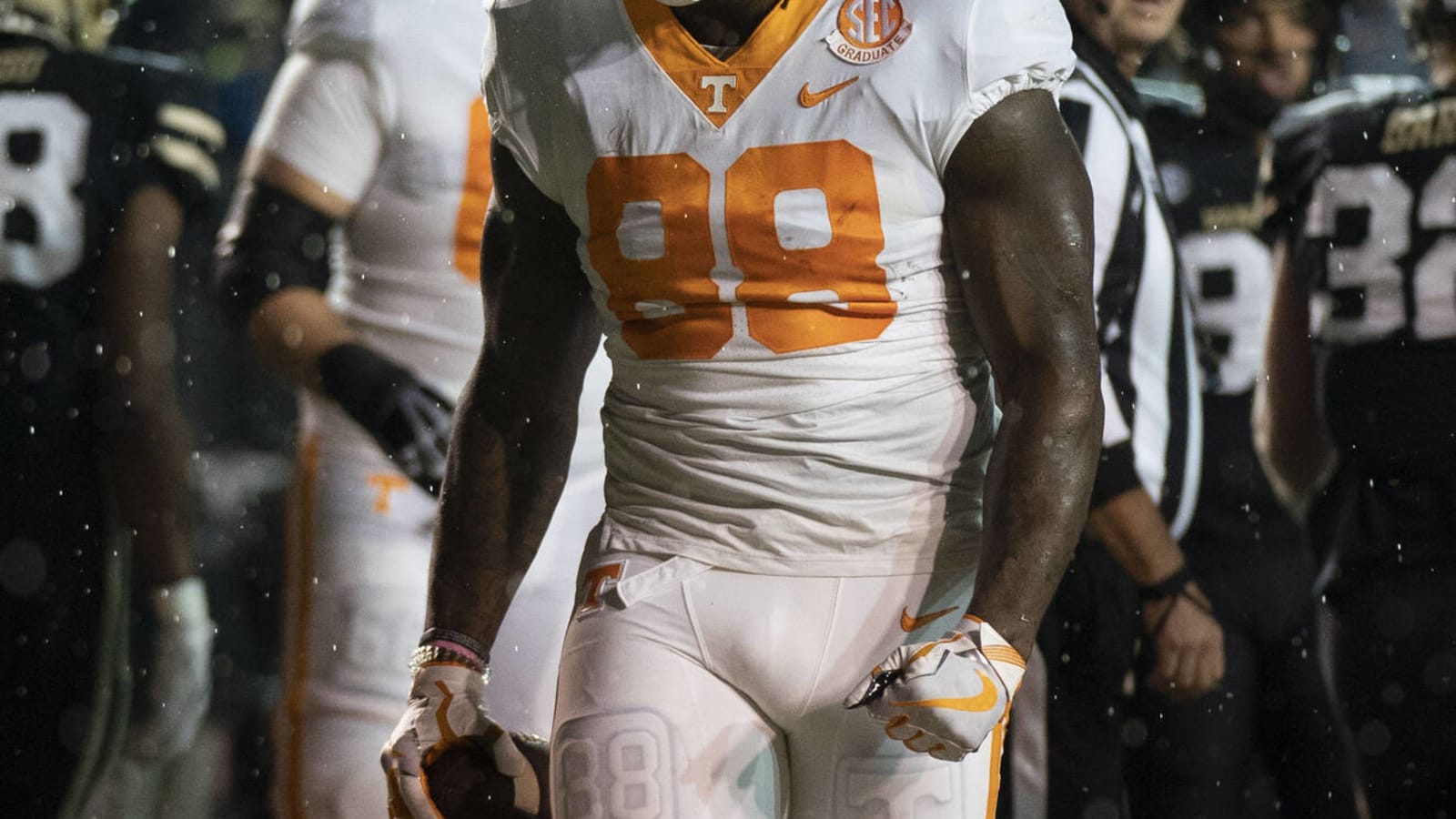 Former Tennessee Vols player set to make NFL debut after getting promoted from practice squad