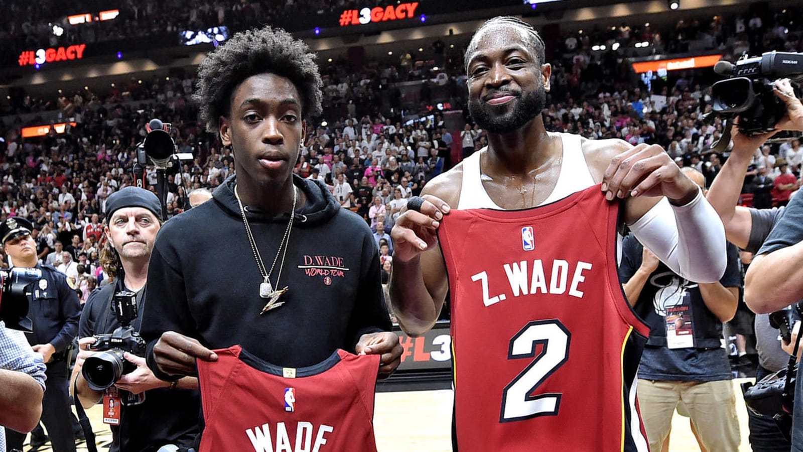 Dwyane Wade's son Zaire to join LeBron James' son Bronny at Sierra Canyon High School