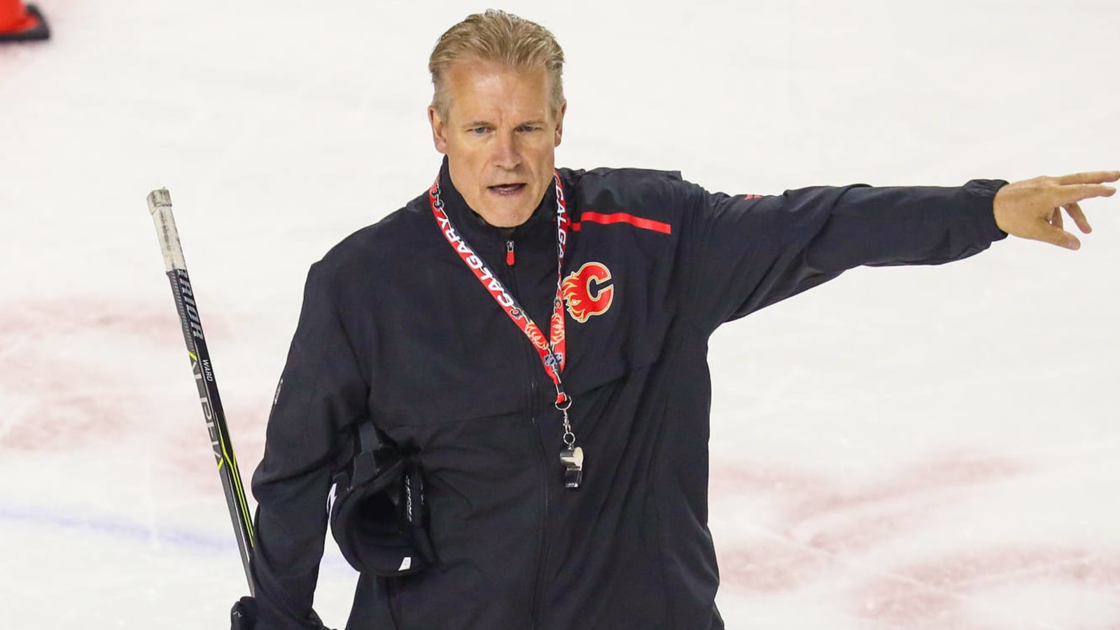 Flames officially name Geoff Ward head coach