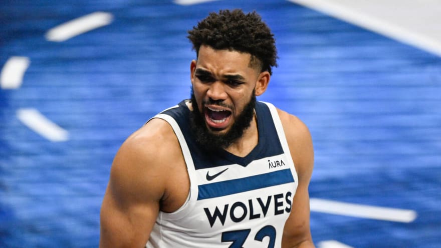 Watch: Wolves roll the dice with Towns' foul trouble