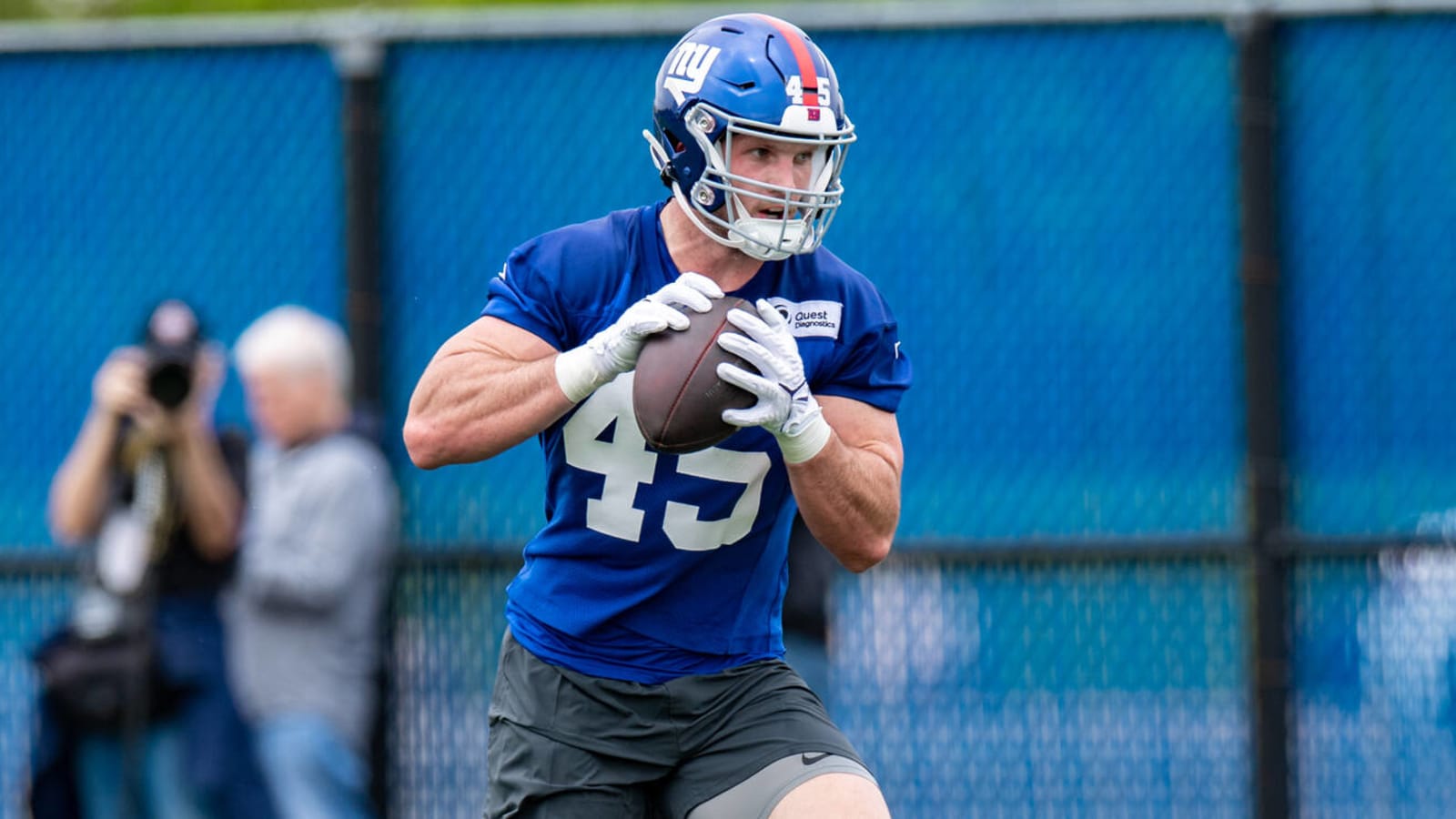 Giants place rookie TE Daniel Bellinger on PUP list