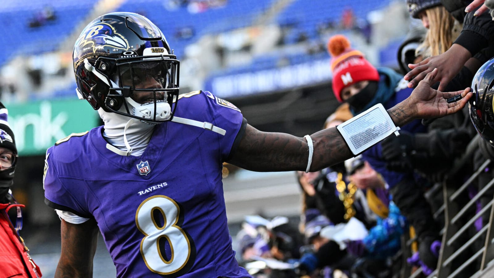 Ravens-Browns takeaways: Action-packed game begins Week 18