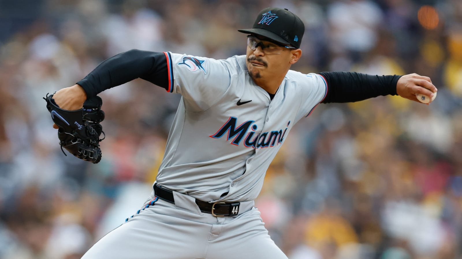 Marlins unlikely to move left-hander, pair of outfielders