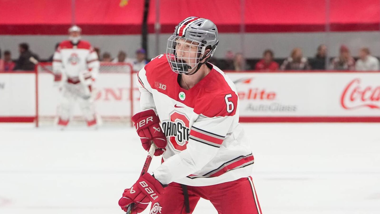 Boston Bruins sign defensive prospect Mason Lohrei