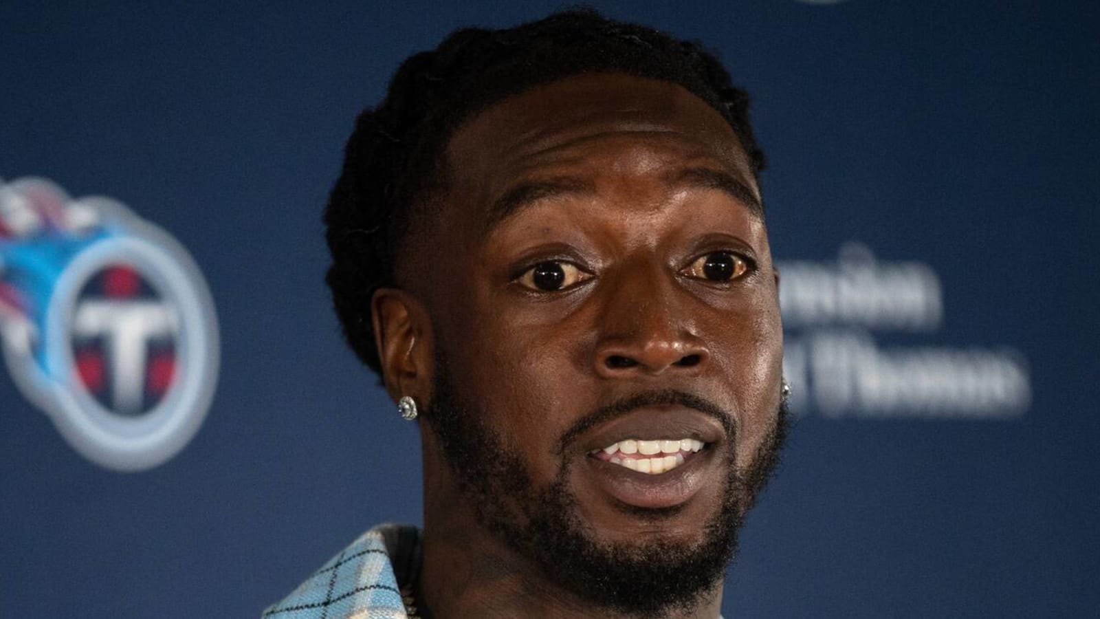 Titans HC shares early impression of Calvin Ridley