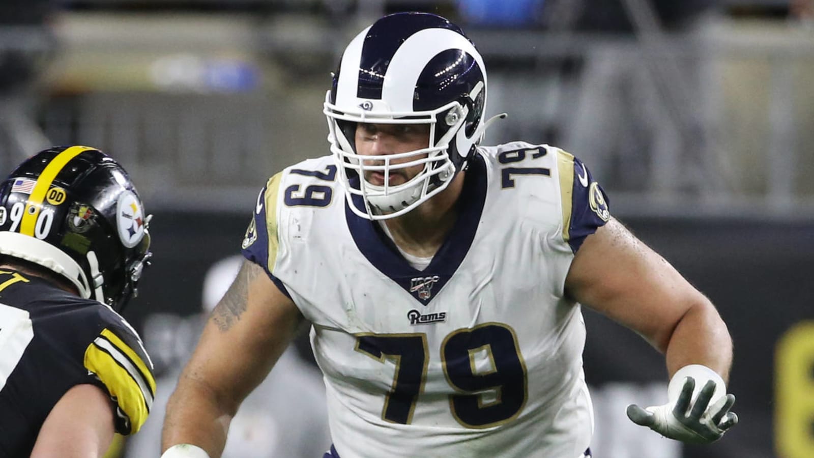 Rams restructure OL Rob Havenstein’s contract