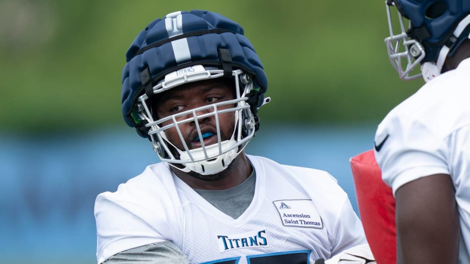 Titans release veteran OL after repeated practice fights