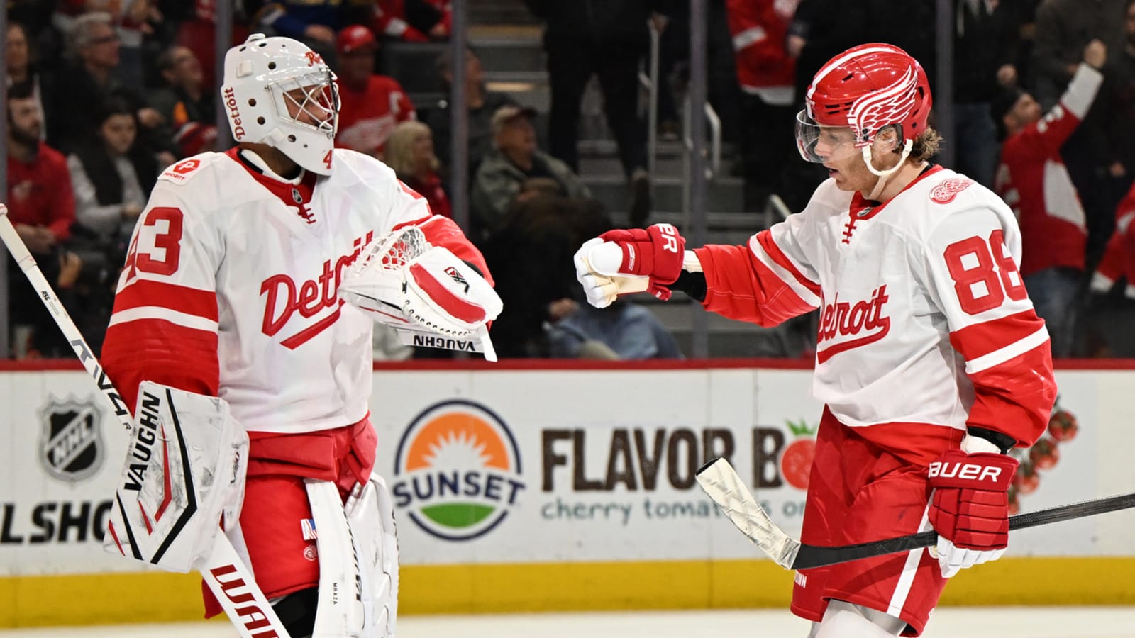 Red Wings' Kane turns in vintage performance vs. Sabres