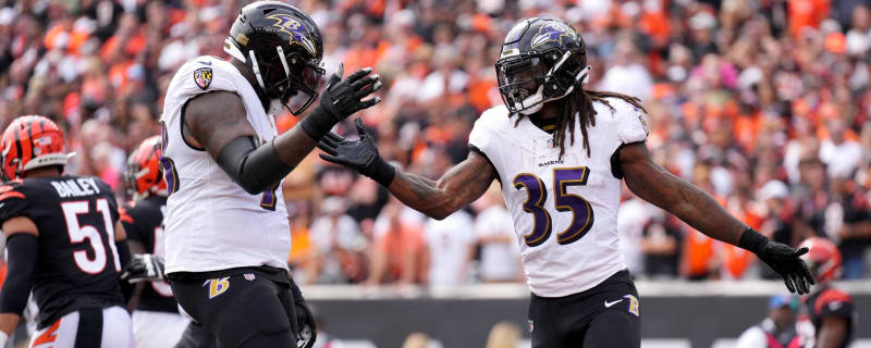 Baltimore Ravens kicker Justin Tucker (9) celebrates a field goal against  the Los Angeles Chargers in the second half of their AFC Wild Card playoff  game at M&T Bank Stadium in Baltimore