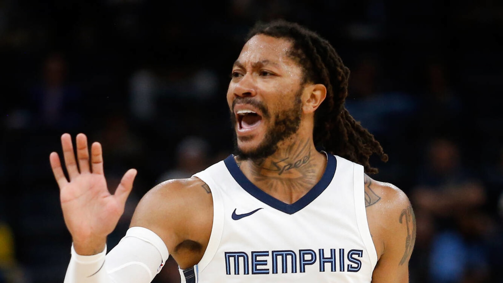 Bulls announcers duped by fake report about Derrick Rose Yardbarker