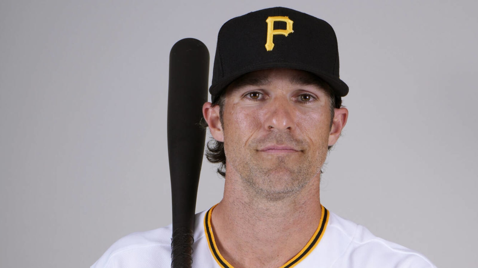 Watch: Pirates minor leaguer gets emotional call to majors after 14 years