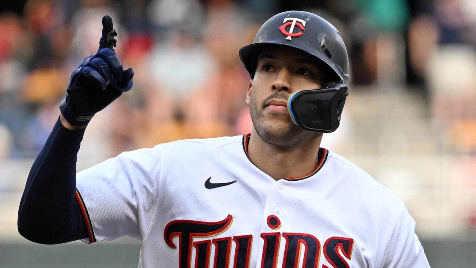 Twins start game with three straight HRs off Yankees' Cole