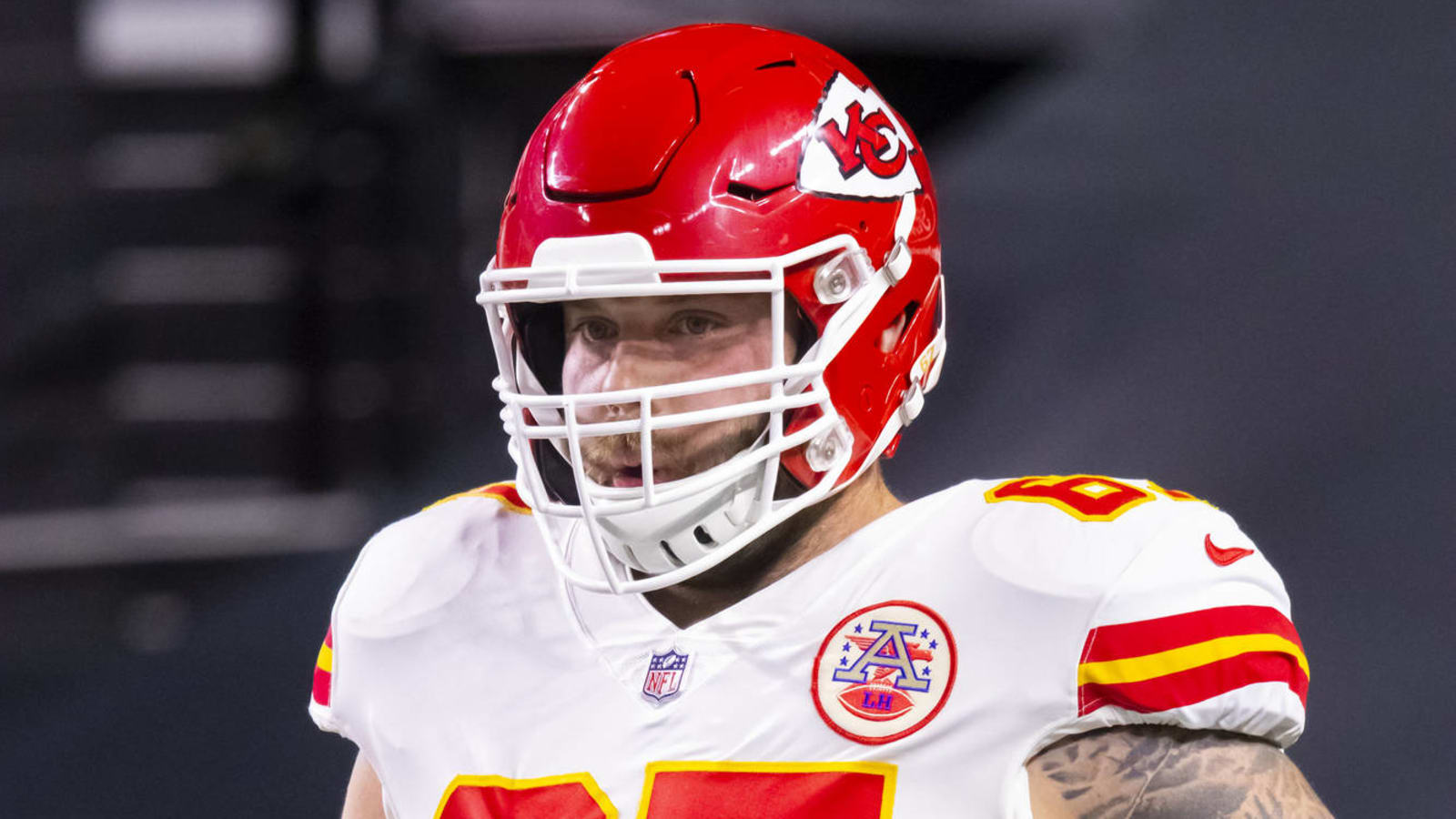 Chiefs' Daniel Kilgore posts funny picture after haircut