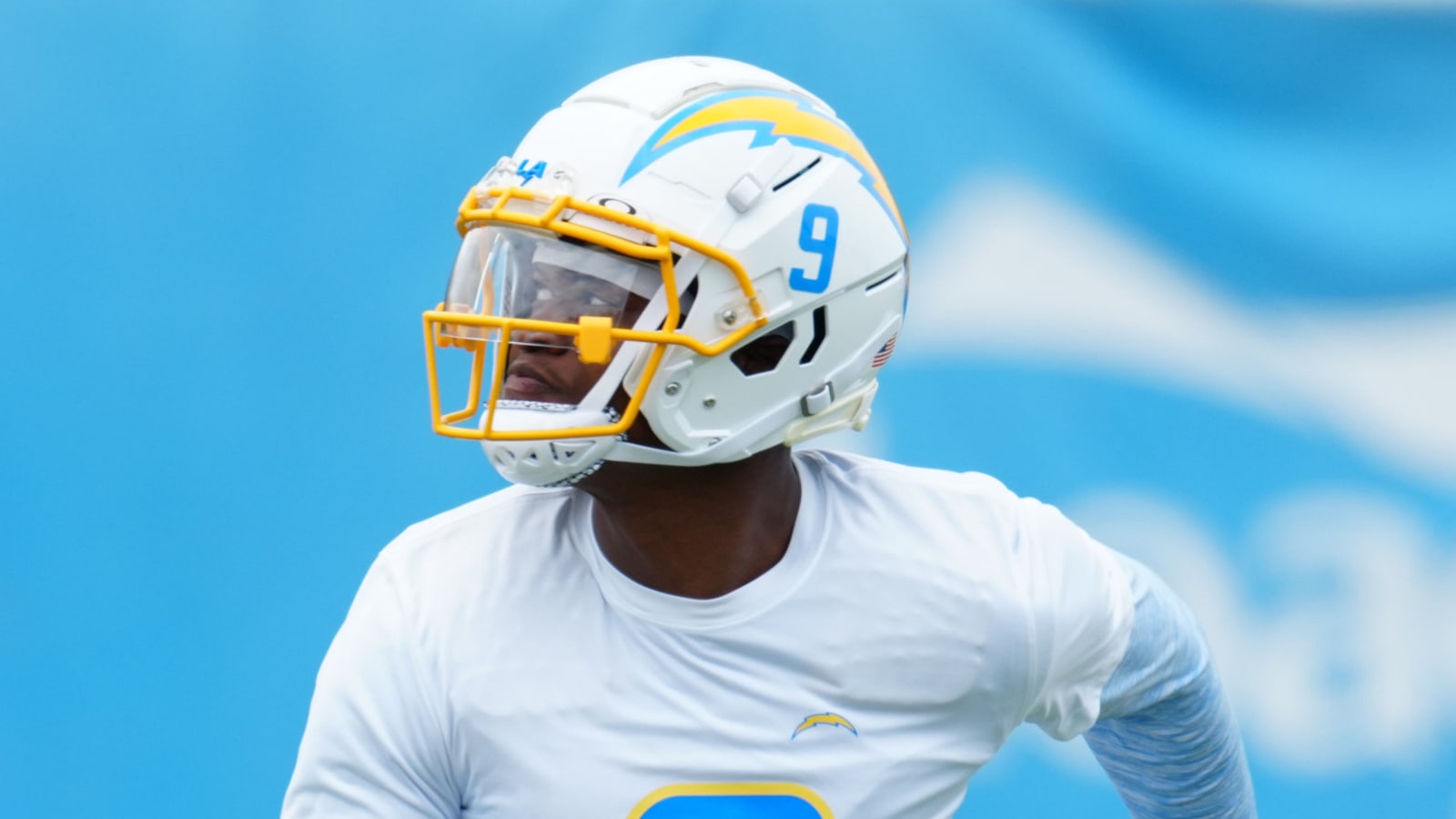 Chargers WR takes important step toward returning to field