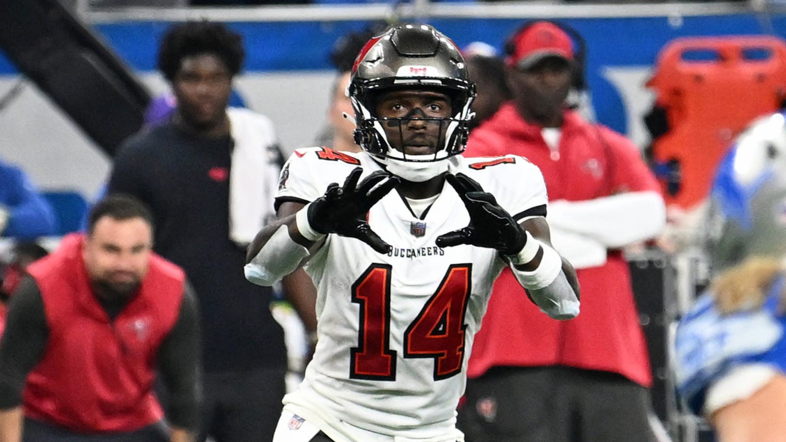 Buccaneers Place Godwin on Injured Reserve Yardbarker