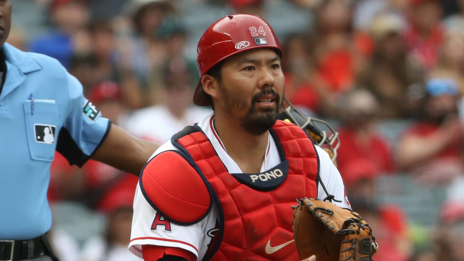 Angels' Kurt Suzuki suffers neck contusion after scary incident