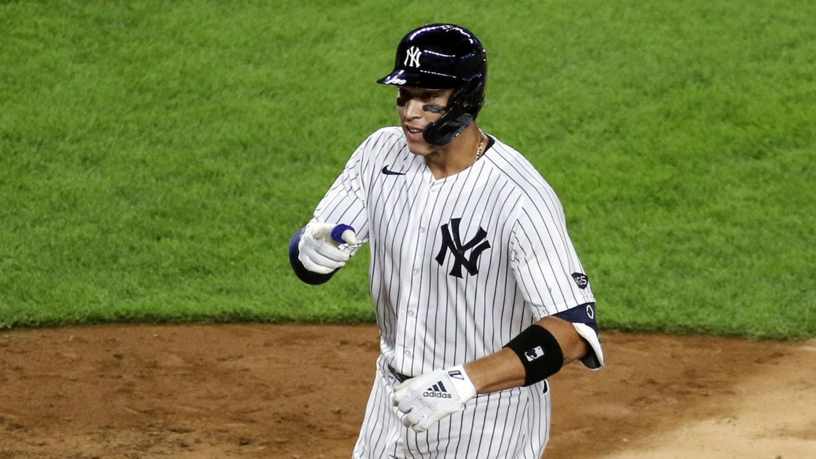 All rise! Yankees' Aaron Judge homers in fifth straight game
